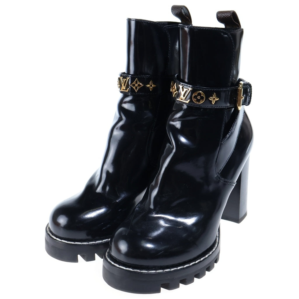 LOUIS VUITTON(ルイヴィトン) スタートレイルライン モノグラムスタッズ パテント アンクルブーツ ブラック レディース MA0231