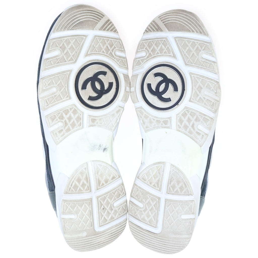 CHANEL(シャネル) 23SS ココマーク スエード切替 ローカットスニーカー グレー G40186