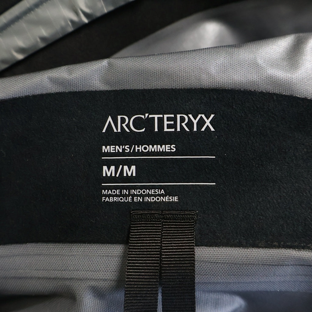 ARC'TERYX(アークテリクス) Beta Jacket ベータ ロゴ刺繍 ゴアテックス マウンテンパーカー ジャケット ブラック X00001000402