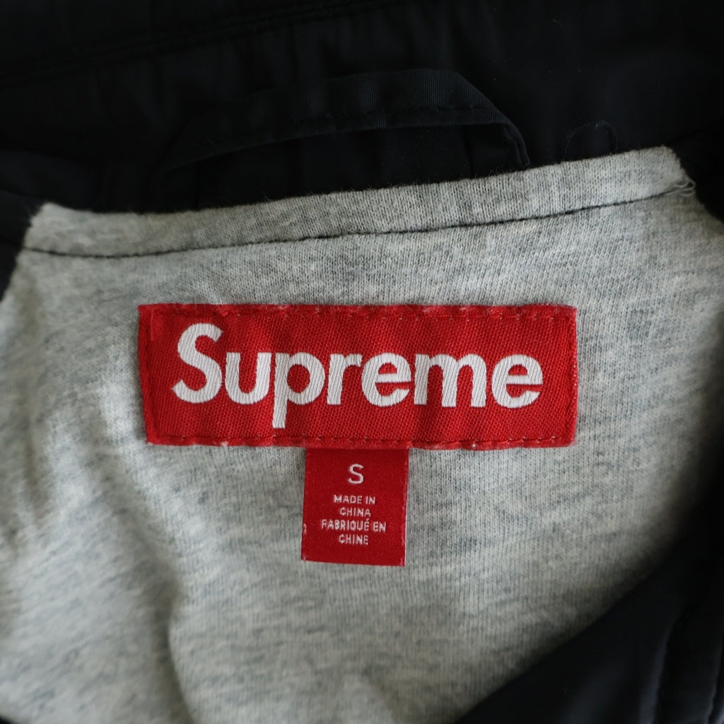 SUPREME(シュプリーム) 25AW Old English Arc Coaches Jacket オールドイングリッシュ アーチロゴ ナイロンコーチジャケット ブラック
