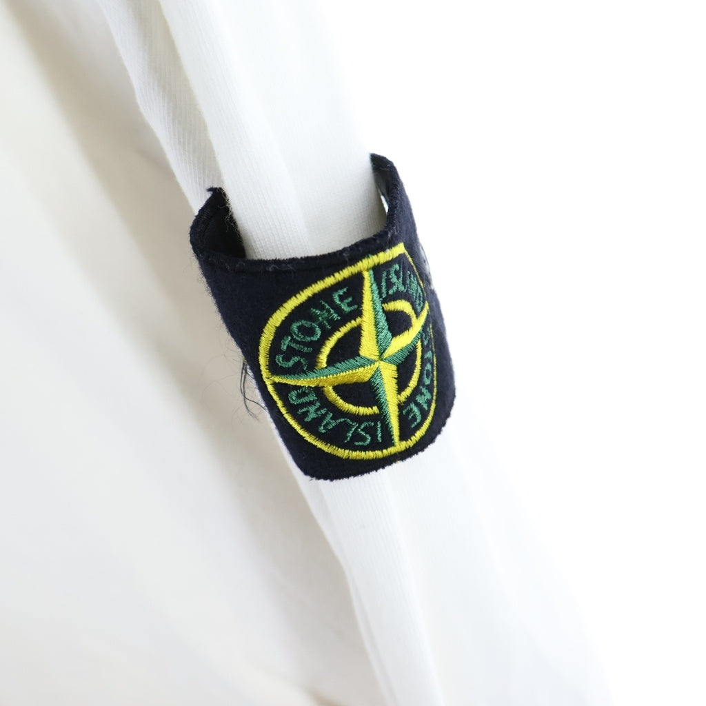 STONE ISLAND(ストーンアイランド) 22SS HEAVY COTTON JERSEY GARMENT DYED ヘヴィー コットン ジャージー ガーメントダイ ロゴパッチ 長袖Tシャツ カットソー ホワイト 761563750