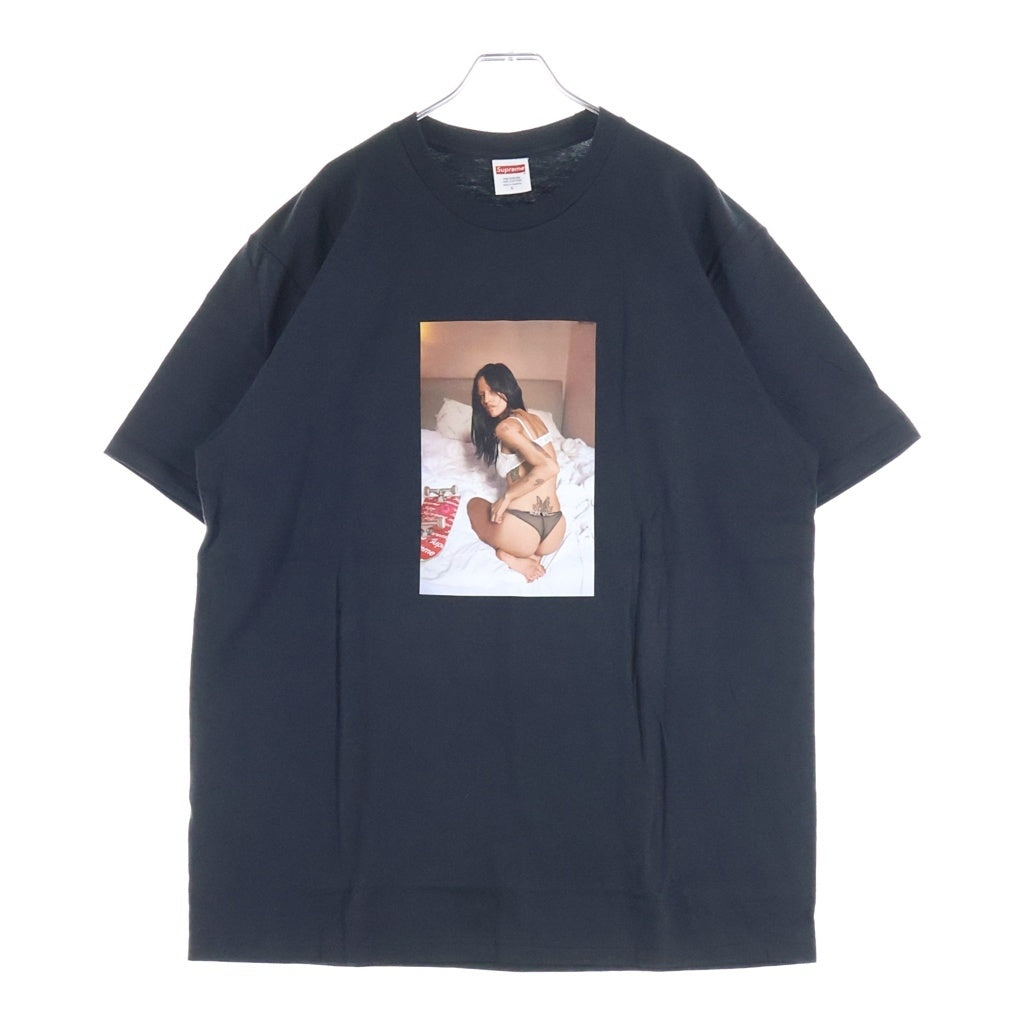 SUPREME(シュプリーム) 26AW Larry Clark Neighbor Tee ラリー・クラーク ネイバー フロントフォトプリント 半袖Tシャツ カットソー ブラック