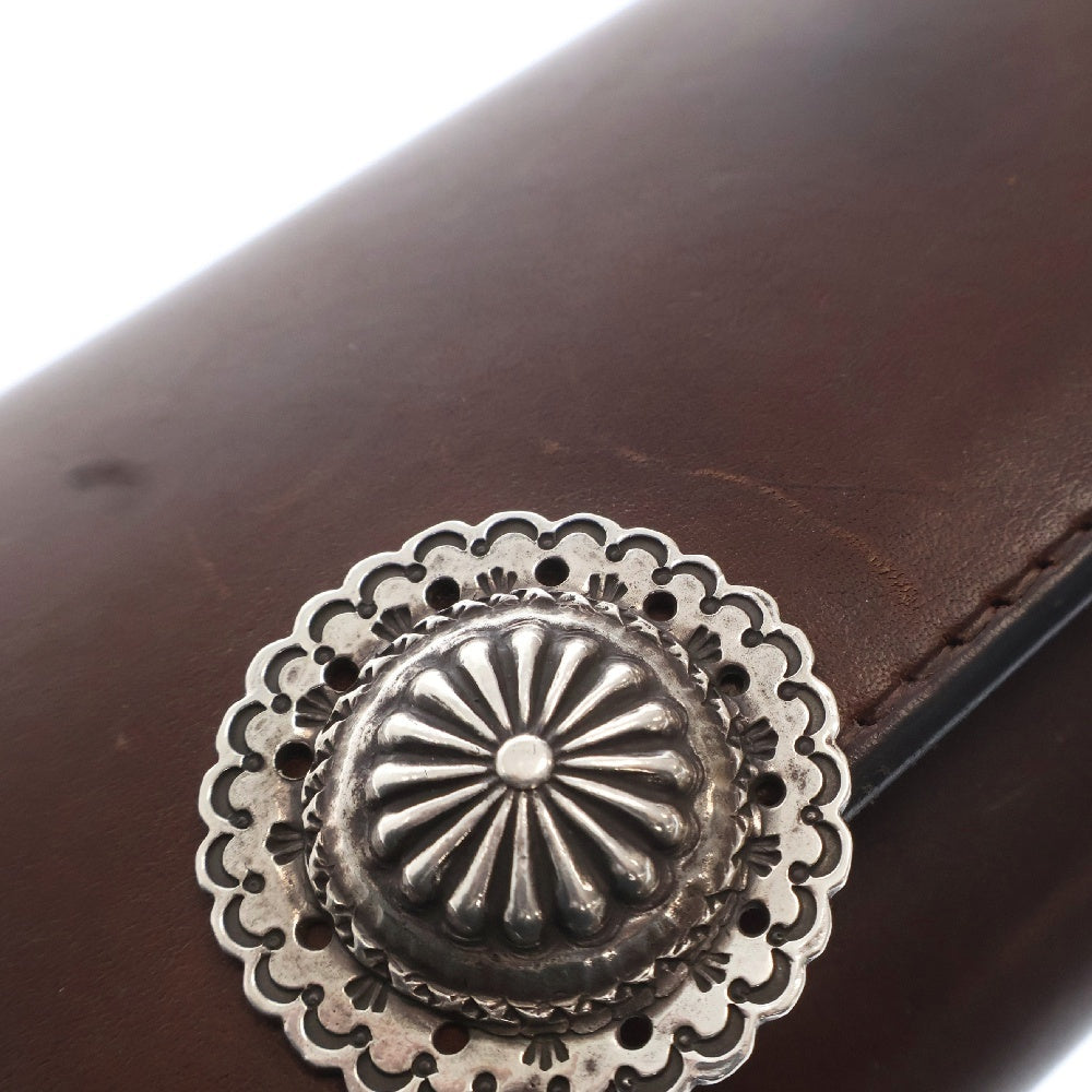 goro's(ゴローズ) SVフラワーコンチョ付き二つ折り長財布 焦茶