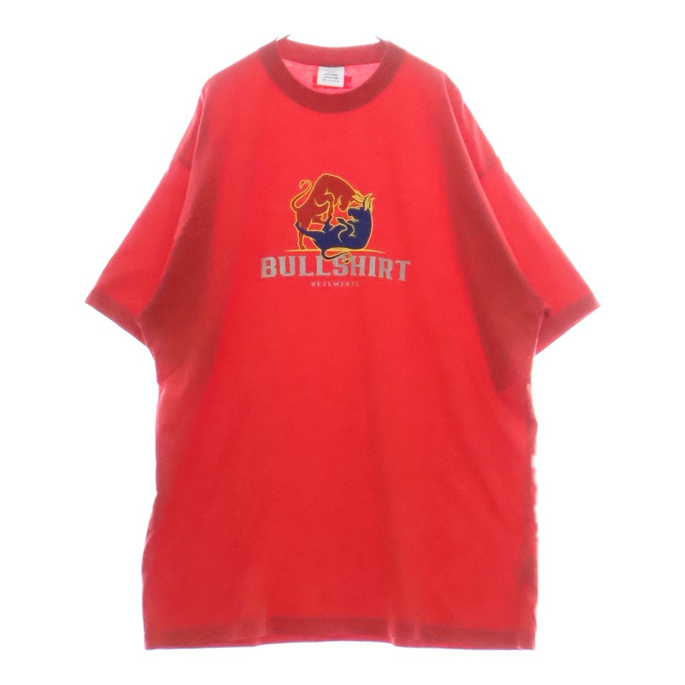 VETEMENTS(ヴェトモン) BULLSHIRT T-SHIRT フロントロゴ半袖Tシャツ カットソー レッド UA53TR340R