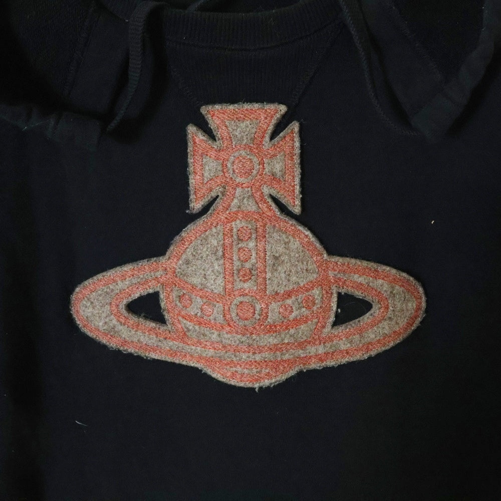 Vivienne Westwood Red Label(ヴィヴィアンウエストウッドレッドレーベル) ロゴ フェルトオーブパッチ スウェット プルオーバーパーカー ブラック 16-12-302018