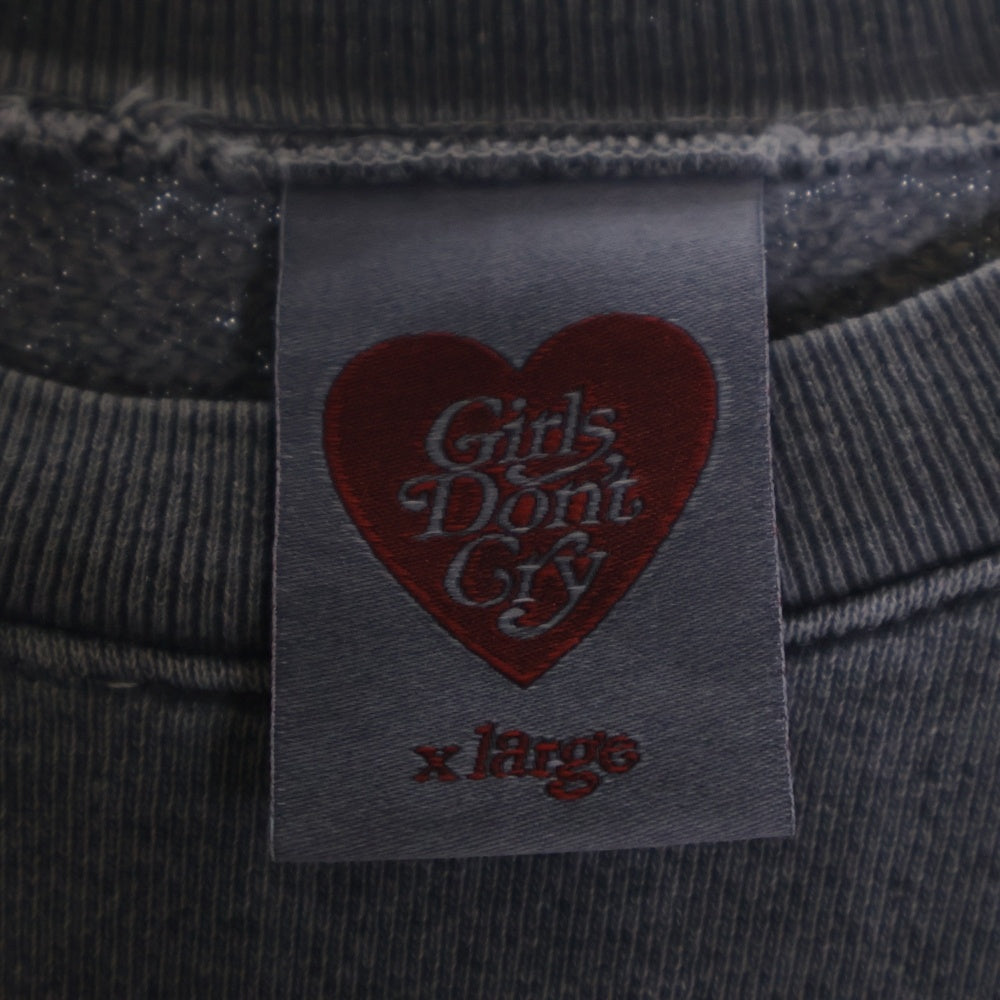 Girls Don't Cry(ガールズドントクライ) TONAL CREWNECK SWEATSHIRT 胸ロゴ刺繍 クルーネック スウェットトレーナー チャコールグレー