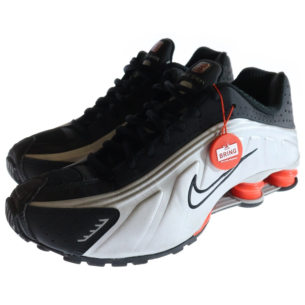 NIKE(ナイキ) SHOX R4 /METALLIC SILVER-BLACK HQ1988-002 ショックス ローカットスニーカー シューズ シルバー/ブラック US8.5/26.5cm