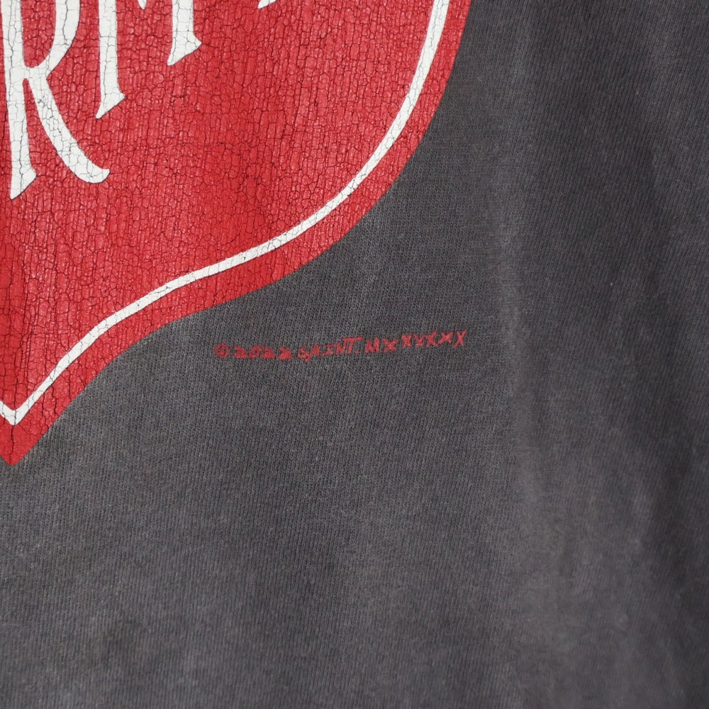 SAINT MICHAEL(セントマイケル) 22SS L/S TEE VAMPIRE PPLE SM-S22-0000-032 ヴァンパイアエンブレム ロゴプリント長袖Tシャツ ヴィンテージ加工カットソー チャコールグレー