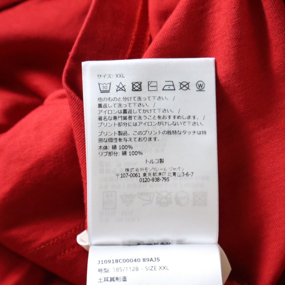 MONCLER(モンクレール) 24SS メタリックフロントロゴ 半袖Tシャツカットソー レッド J10918C00040 89AJS