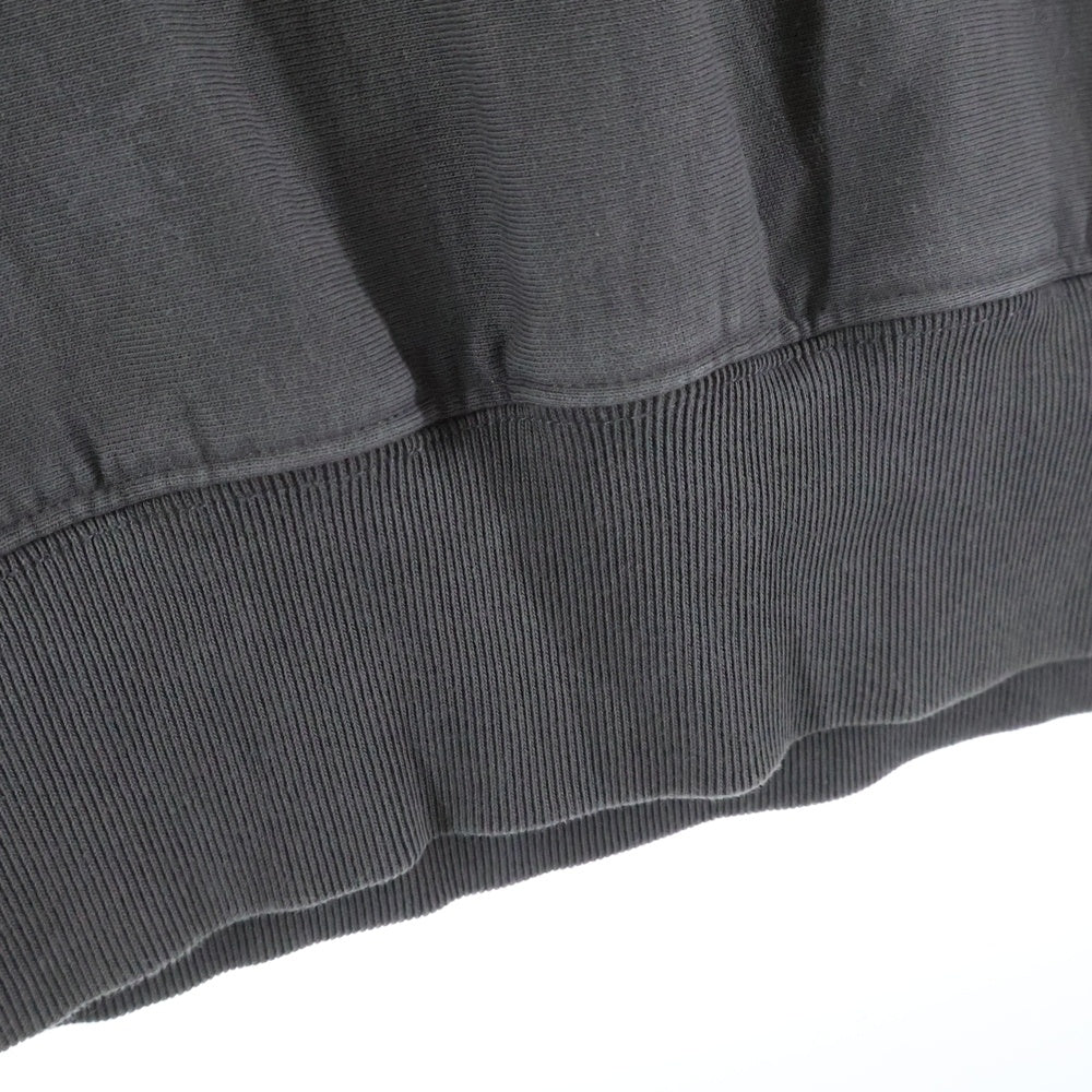 STUSSY(ステューシー) × Denim Tears Jamaica Queens デニムティアーズ ジャマイカクイーンズ ハーフジップ スウェットトレーナー グレー
