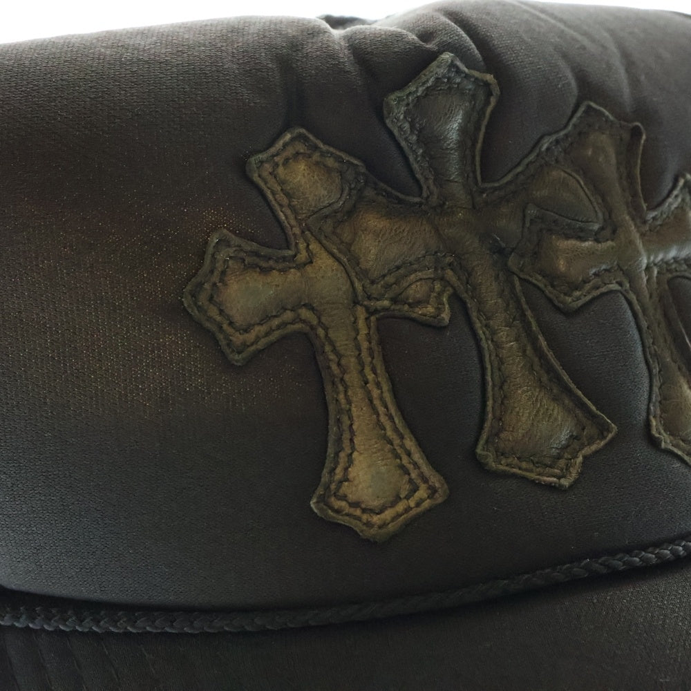 CHROME HEARTS(クロムハーツ) Cemetery Cross Patch Trucker Cap セメタリークロス レザーパッチ トラッカーメッシュキャップ 帽子 ブラック