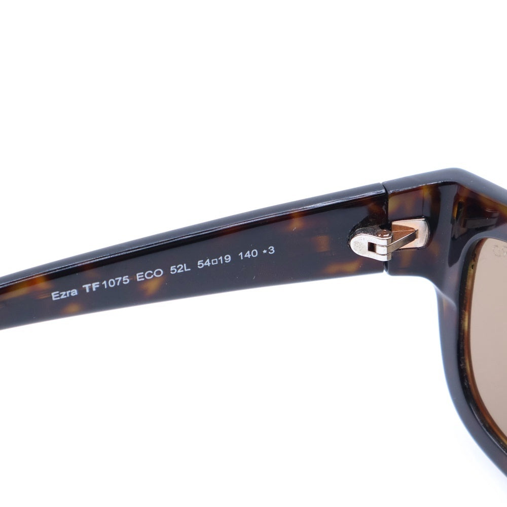 TOM FORD(トムフォード) Ezra エズラ 調光 スクエアサングラス ブラウン/ブラック TF1075-5452L