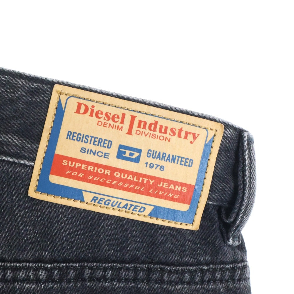 DIESEL(ディーゼル) 1996 D-SIRE STRAIGHT JEANS ストレート デニムパンツ ブラック A06925
