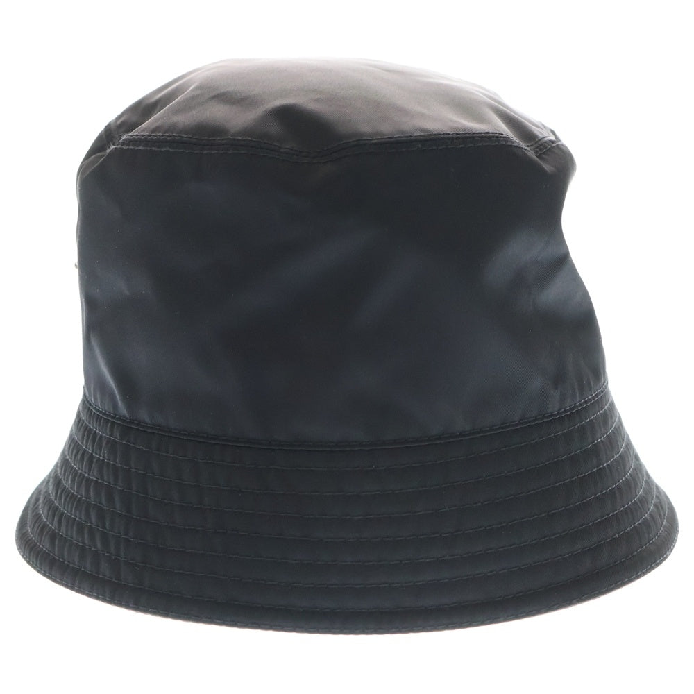 PRADA(プラダ) TRE-NYLON 三角ロゴプレート ナイロン バケットハット 帽子 ブラック 2HC137 2DMI
