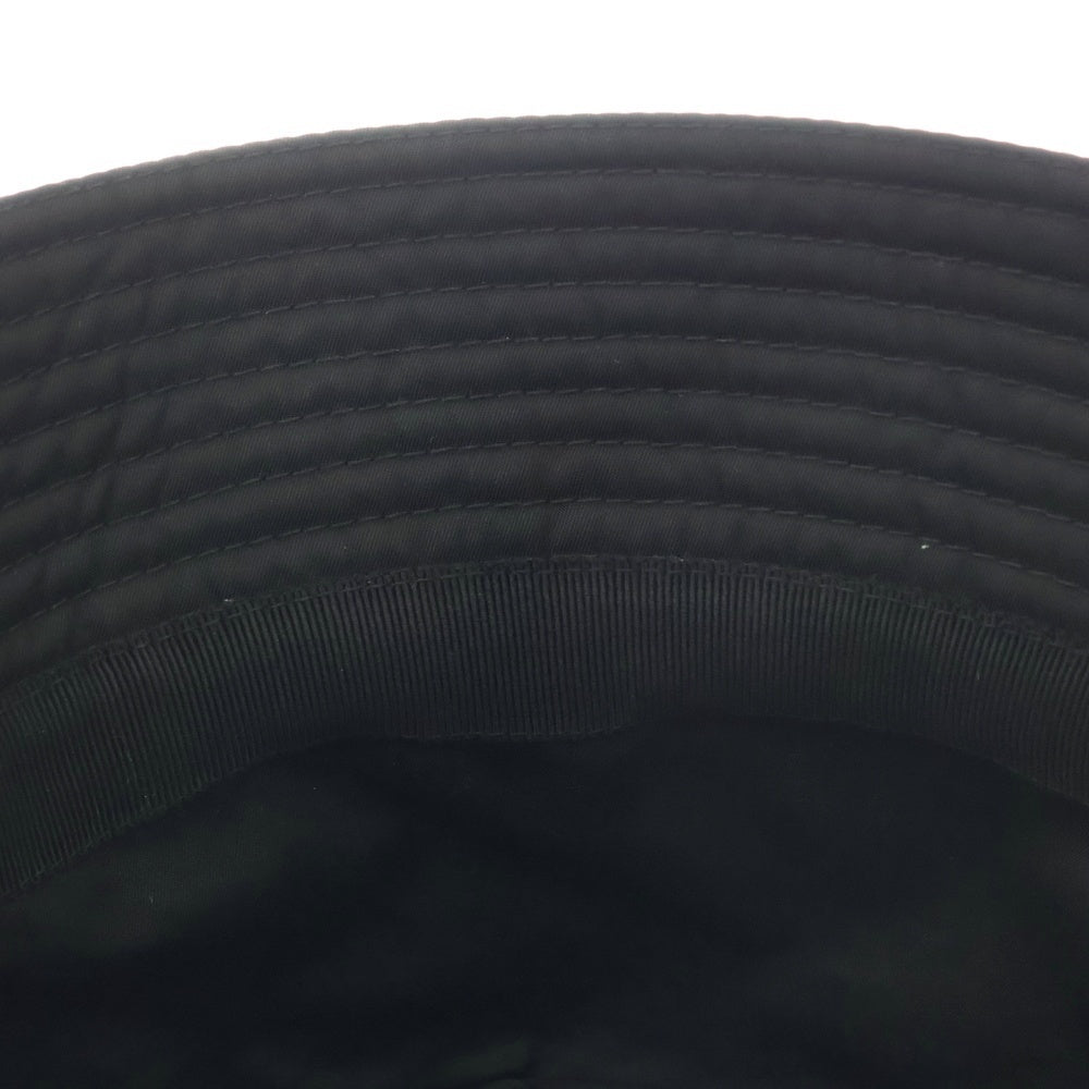 PRADA(プラダ) TRE-NYLON 三角ロゴプレート ナイロン バケットハット 帽子 ブラック 2HC137 2DMI