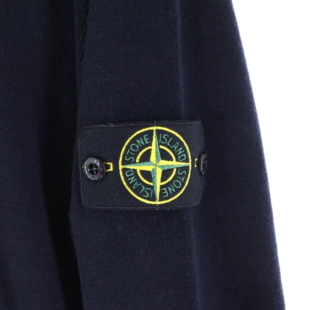 STONE ISLAND(ストーンアイランド) 24AW アームワッペン クルーネック 長袖セーター ニット ネイビー 8115526A1