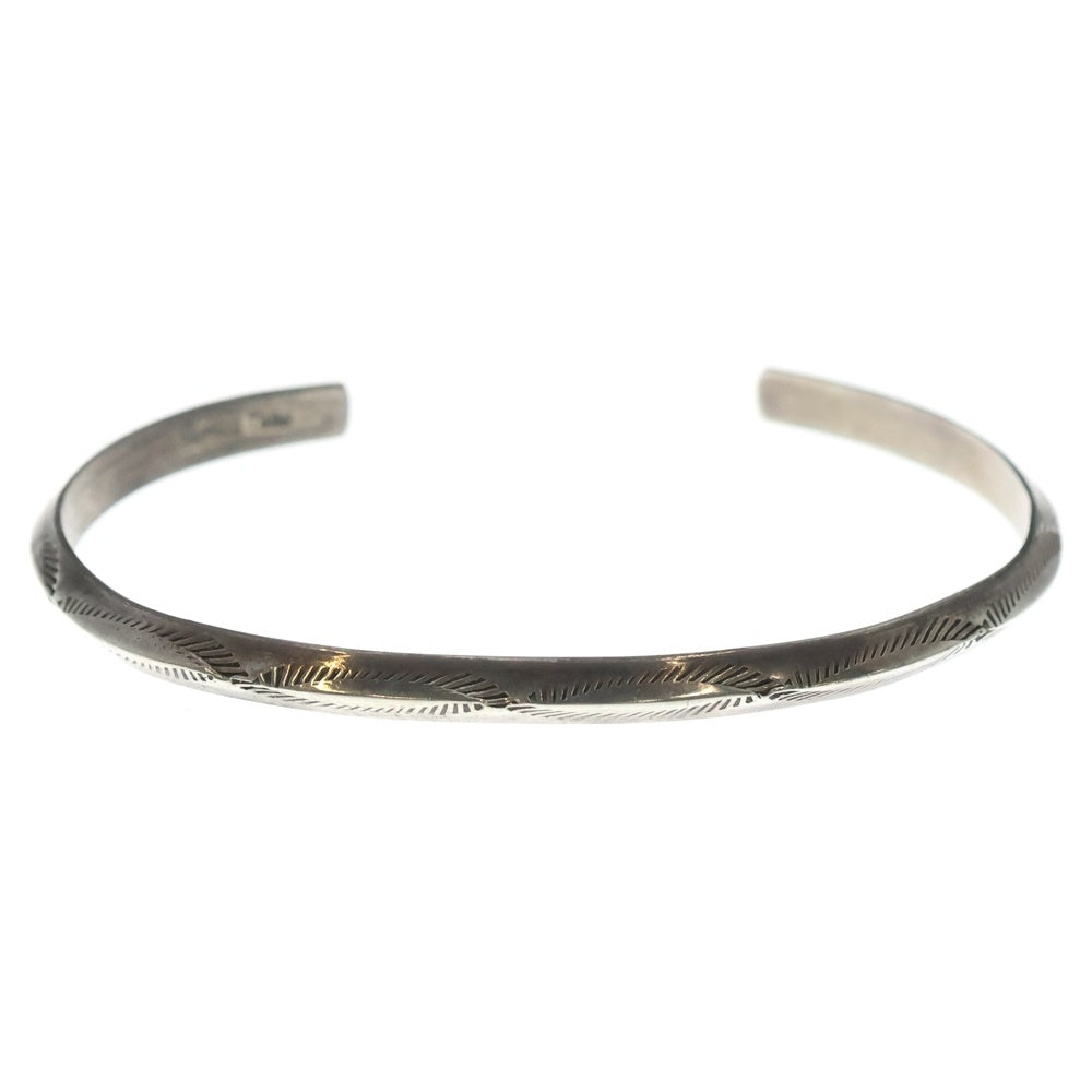 INDIAN JEWELRY(インディアンジュエリー) NAJAVO ナバホ族 スタンプワーク バングル シルバー