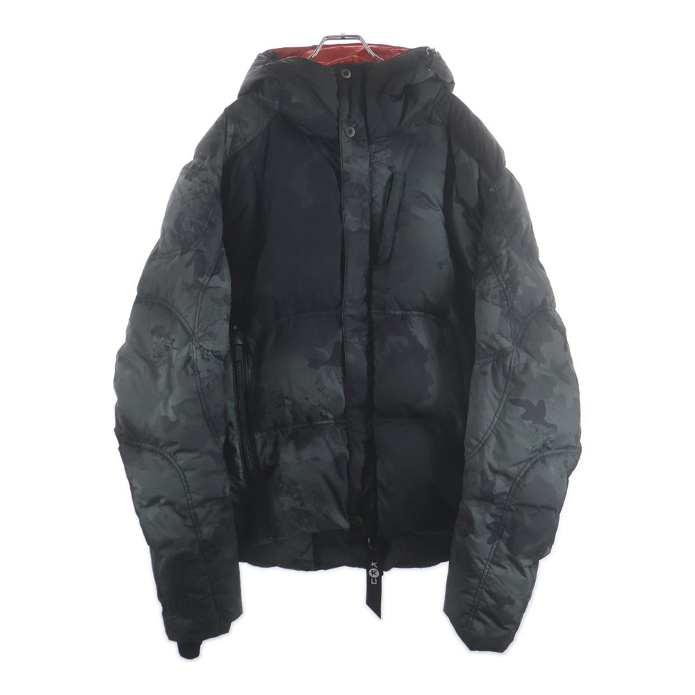 KRU(クルー) Down Jacket ダウンジャケット ポリエステル グレー/レッド
