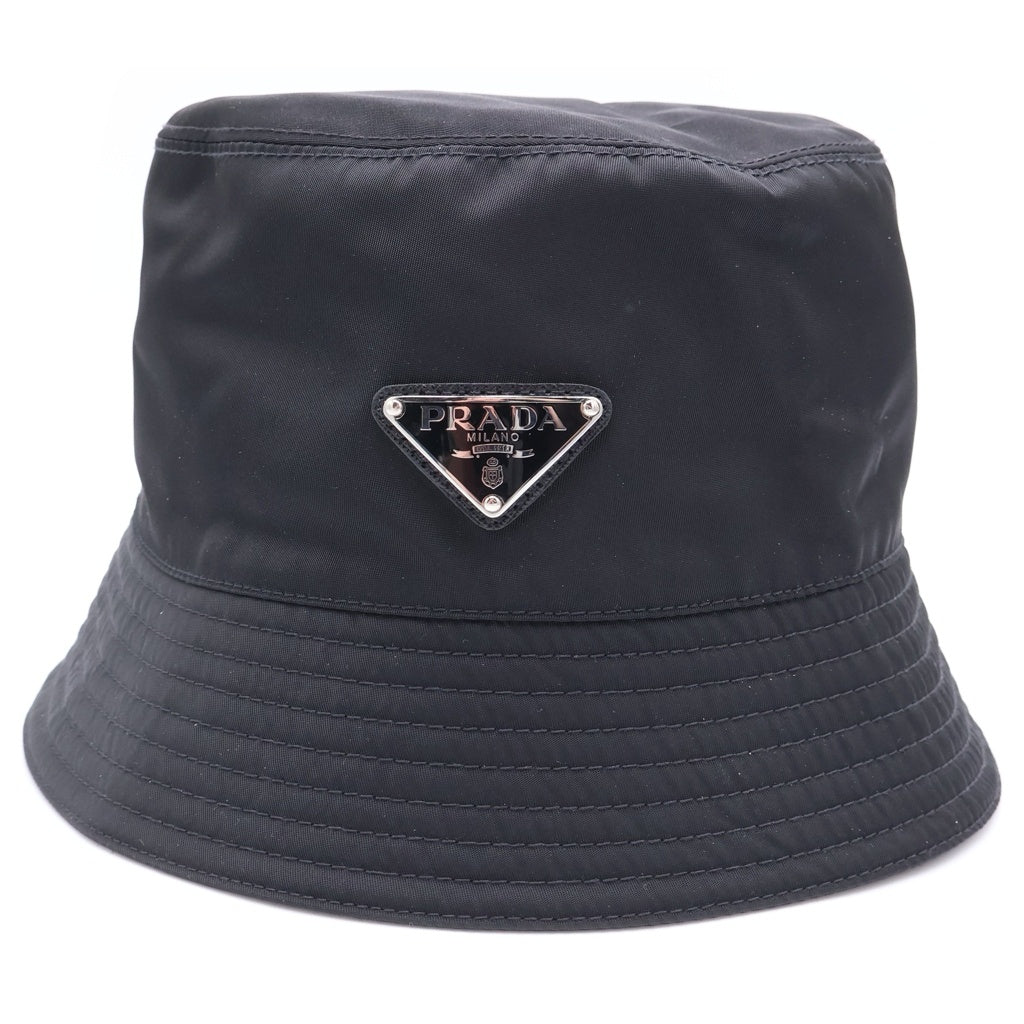 PRADA(プラダ) RE-NYLON リナイロン トライアングルロゴプレート バケットハット 帽子 ブラック 2HC137 レディース