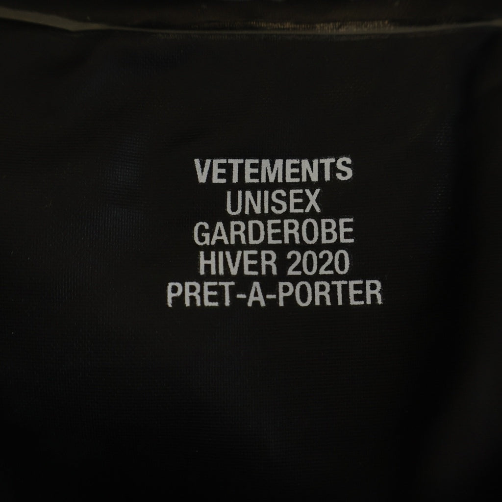 VETEMENTS(ヴェトモン) 2019AW Anarchy Raincoat アナーキー ナイロンレインコート ブラック UAH20JA816