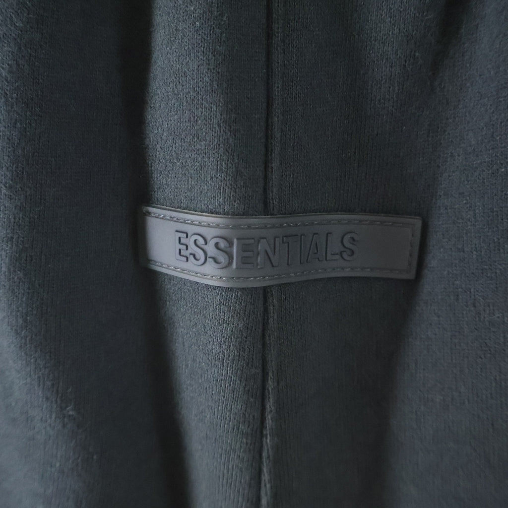 FEAR OF GOD ESSENTIALS(フィアオブゴッド エッセンシャルズ) ブランドロゴ スウェットハーフパンツ ショーツ ブラック