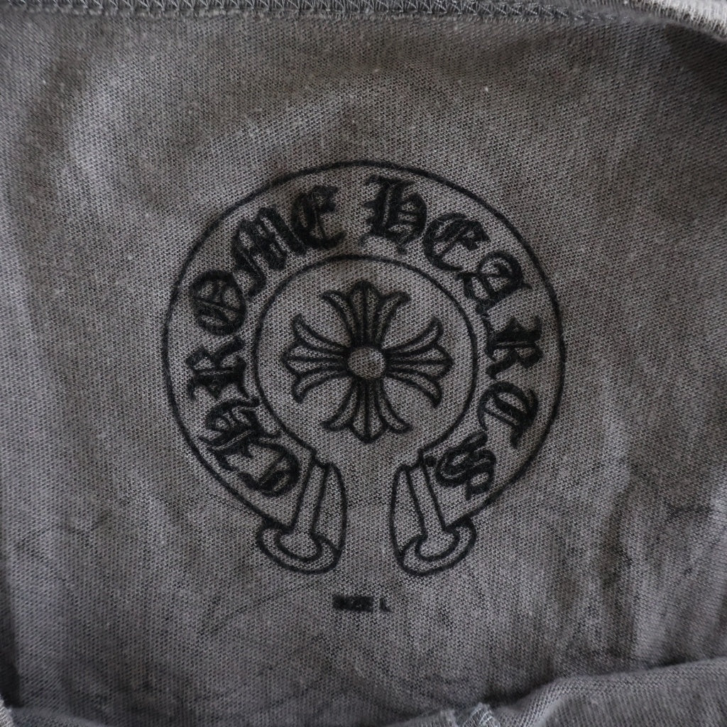 CHROME HEARTS(クロムハーツ) OLD CH CEMETARY CROSS L/S TEE セメタリークロス 両面プリント コットン ヘンリーネック 七分袖Tシャツ 長袖カットソー グレー