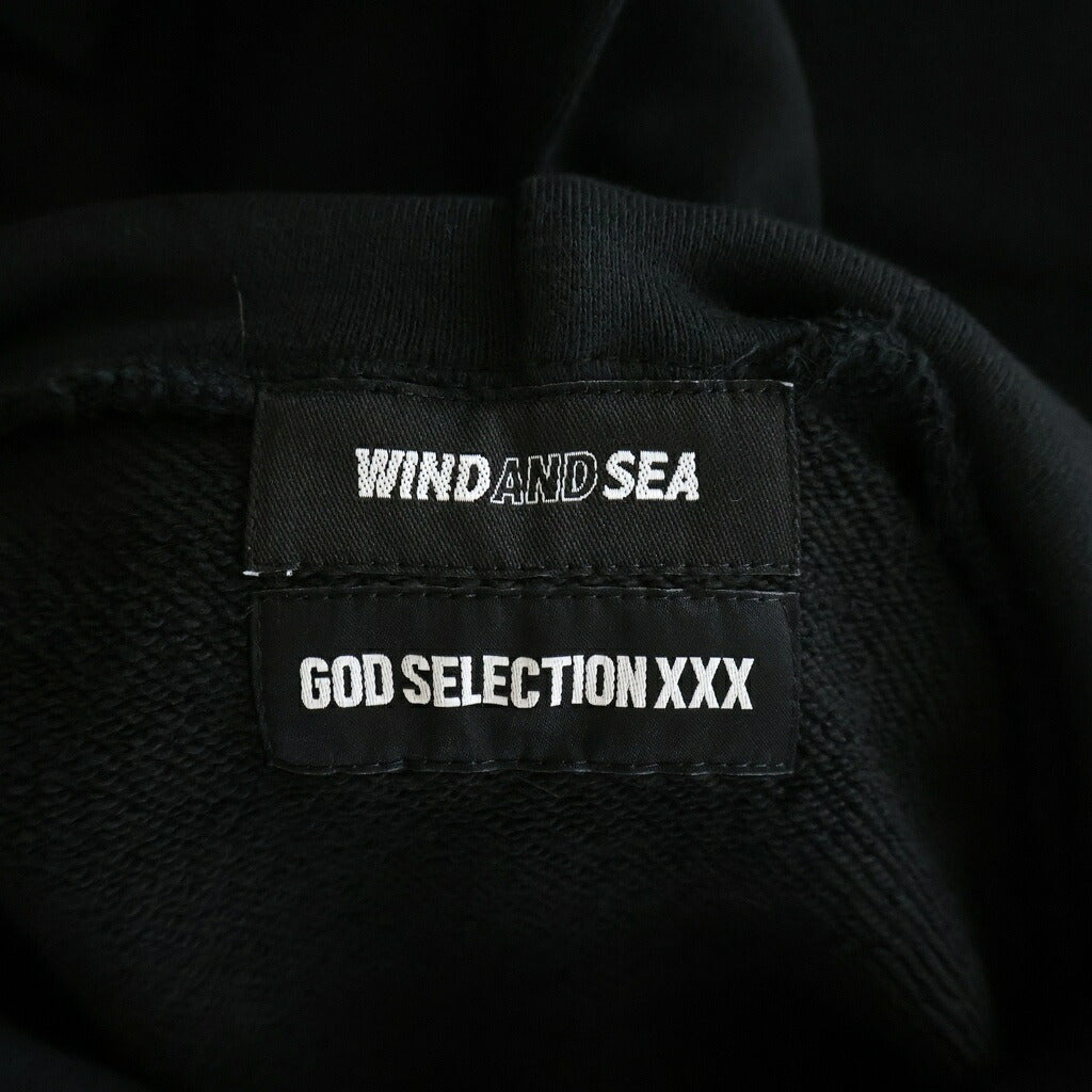 WIND AND SEA(ウィンダンシー) × GOD SELECTION XXX ゴッドセレクショントリプルエックス ロゴプリント フーディー スウェット プルオーバーパーカー ブラック WDS-XXX-SP-07