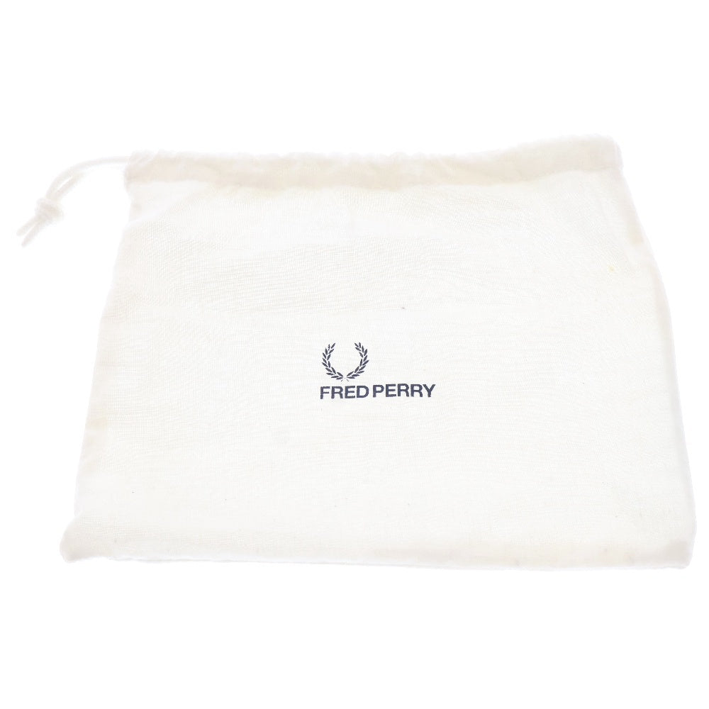 FRED PERRY(フレッドペリー) ロゴプレート ラウンドファスナー レザー ロングウォレット 長財布 ブラック L3194