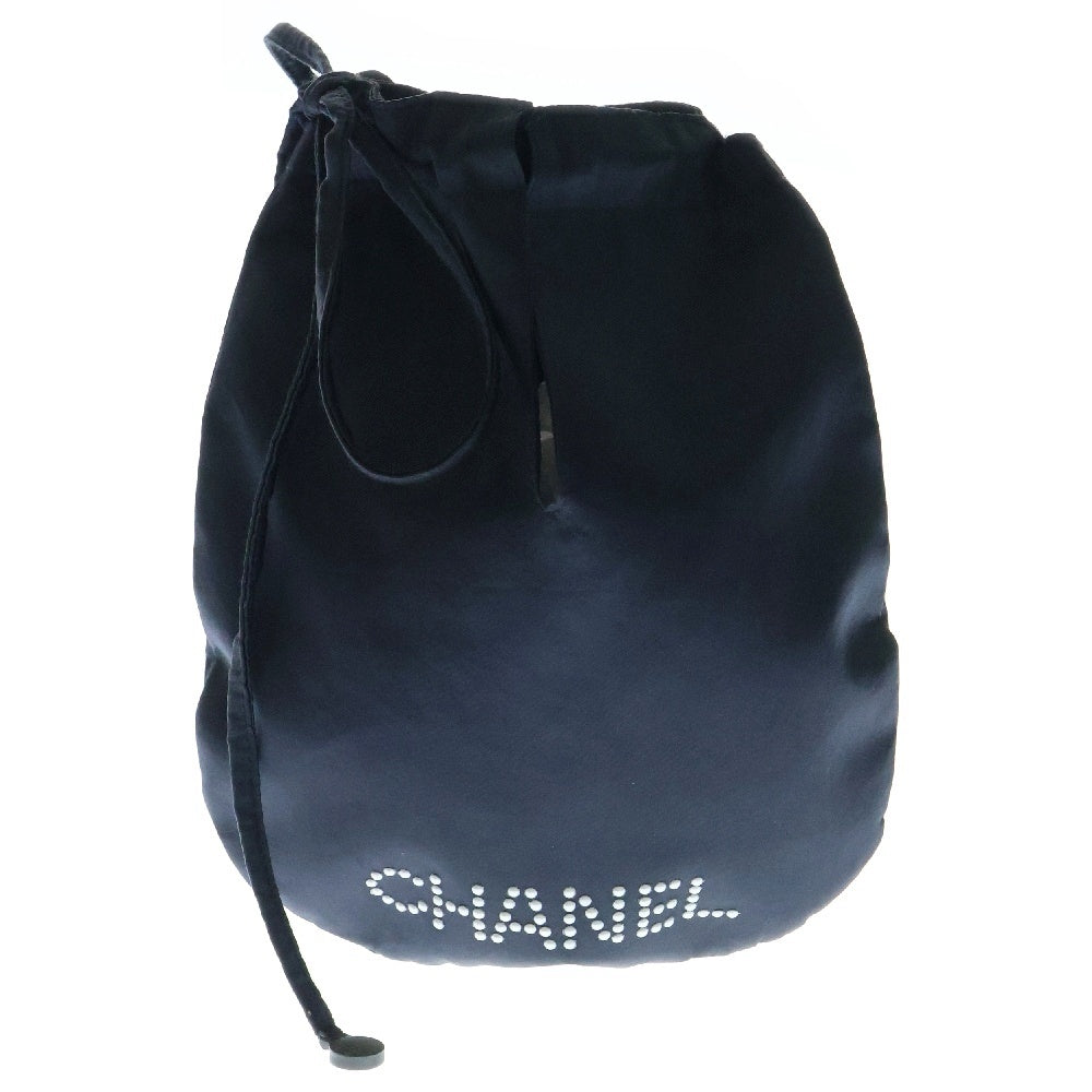 CHANEL(シャネル) ビーズロゴ サテン 巾着バッグ ポーチ ネイビー 6番台