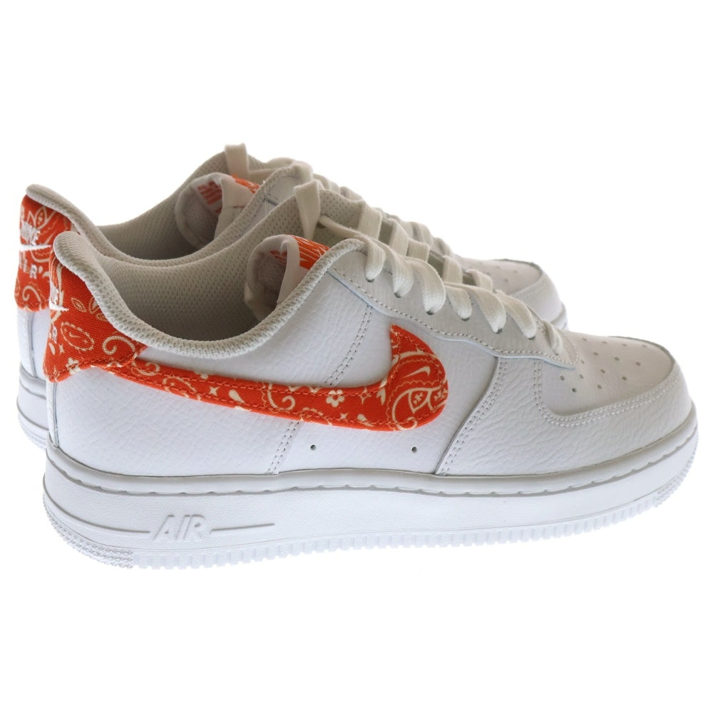 NIKE(ナイキ) WMNS AIR FORCE 1 LOW '07 Essential Orange Paisley ウィメンズ エアフォース ペイズリー ローカットスニーカー ホワイト/オレンジ US7/24.0cm DJ9942-102