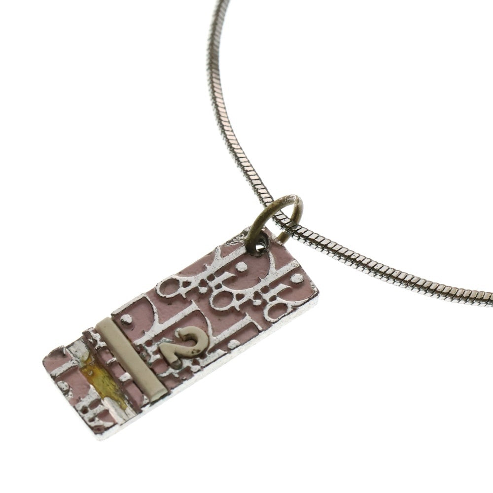 Christian Dior(クリスチャンディオール) トロッター プレート ネックレス ペンダント シルバー