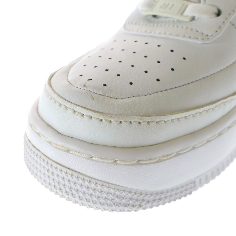 NIKE(ナイキ) WMNS Air Force 1 Jester XX Triple White エアフォース1 ジェスターXX ローカットスニーカー US8/25.0cm ホワイト AO1220-101