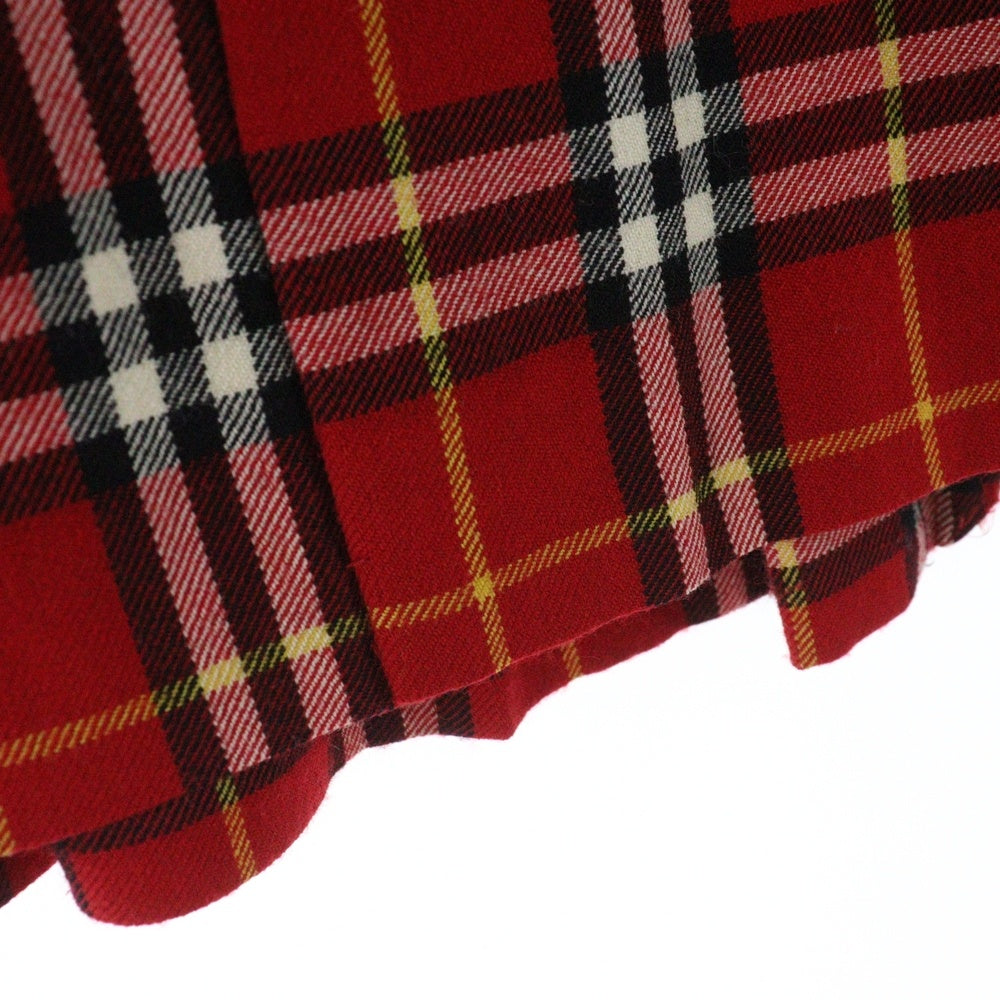 BURBERRY BLUE LABEL(バーバリーブルーレーベル) チェック柄 スカート レッド