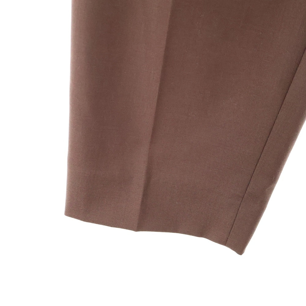 MARKAWARE(マーカウェア) FRONT PLEATS PEGTOP ORGANIC WOOL TROPICAL スラックスパンツ ブラウン A20A-04PT01C