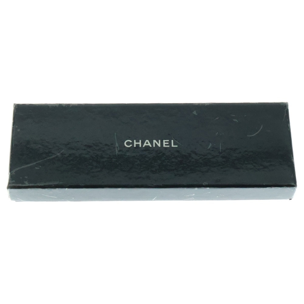 CHANEL(シャネル) CLICK ROUGE ALLURE ストラップ キーホルダー チャーム ゴールド レディース