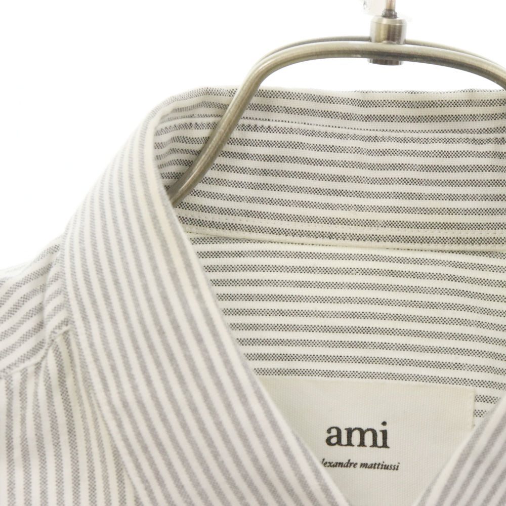 AMI Alexandre Mattiussi(アミアレクサンドルマテュッシ) BUTTON DOWN SHIRT ボタンダウンシャツ フロントロゴ刺繍 ストライプ柄長袖シャツ BFHC013.403 ホワイト/グレー