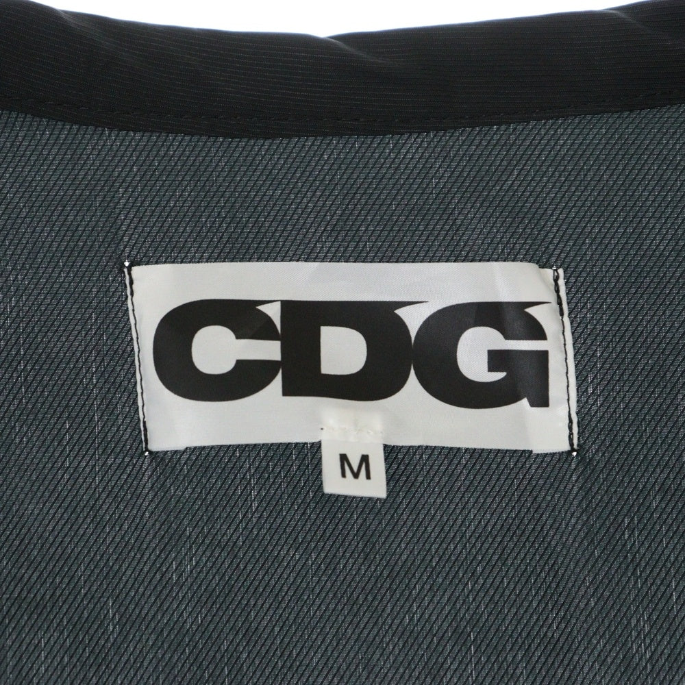 CDG(シーディージー) 21AW ロゴプリント レイン スタッフ ロング コート SZ-C004 ブラック