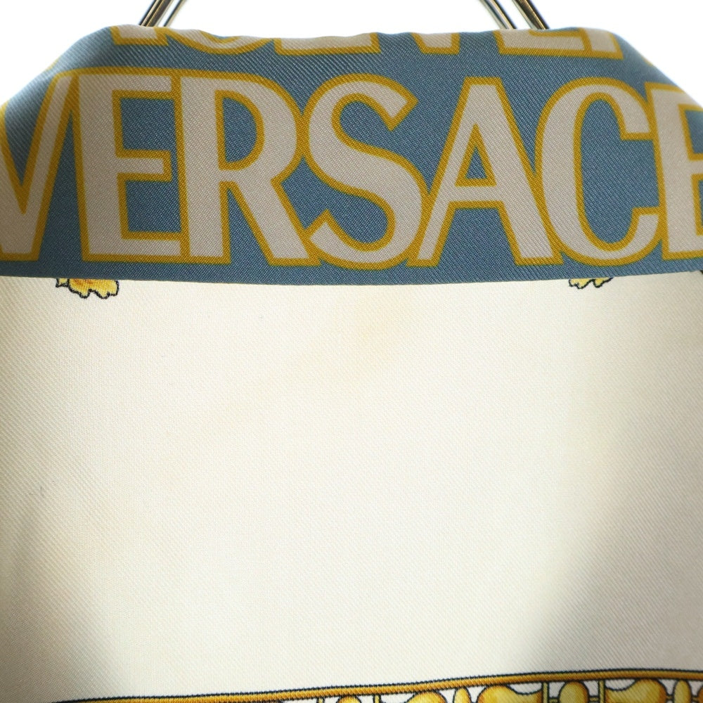 VERSACE(ヴェルサーチ) 総柄シルク 半袖T開襟シャツ 1A07777 ブルー/イエロー