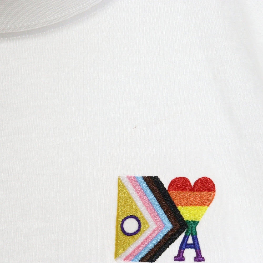 AMI Alexandre Mattiussi(アミアレクサンドルマテュッシ) フロント刺繍 半袖Tシャツカットソー SPUTSS019.724 ホワイト