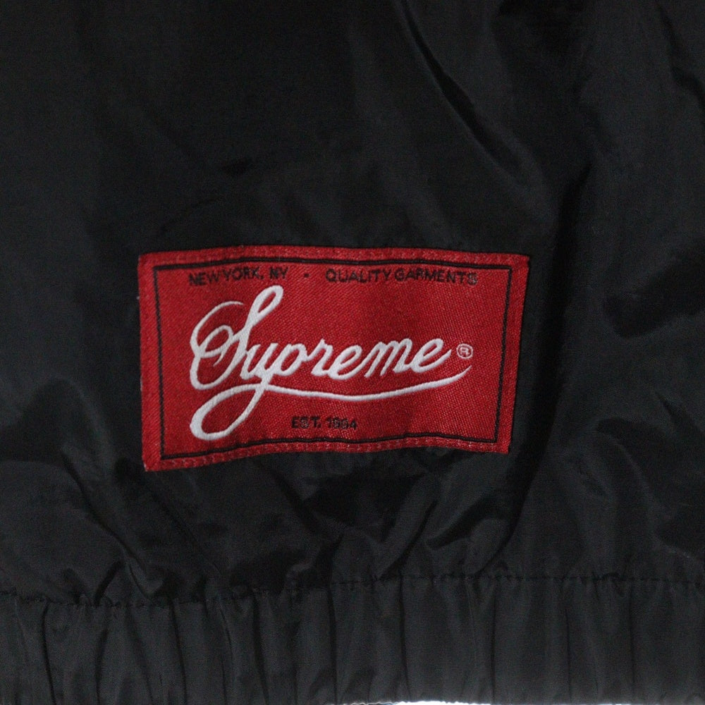 SUPREME(シュプリーム) 23AW Hooded Warm Up Pullover 刺繍ロゴ ナイロン パーカー プルオーバー ブラック