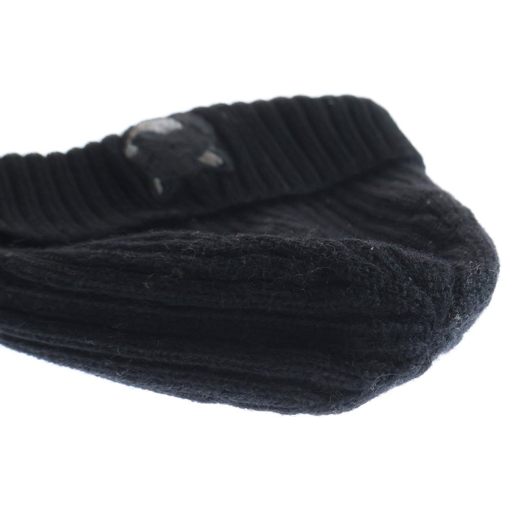 MAISON KITSUNE(メゾンキツネ) BOLD FOX HEAD BEANIE 刺繍ロゴ ビーニー ニット帽 MM06111KT1022 ブラック