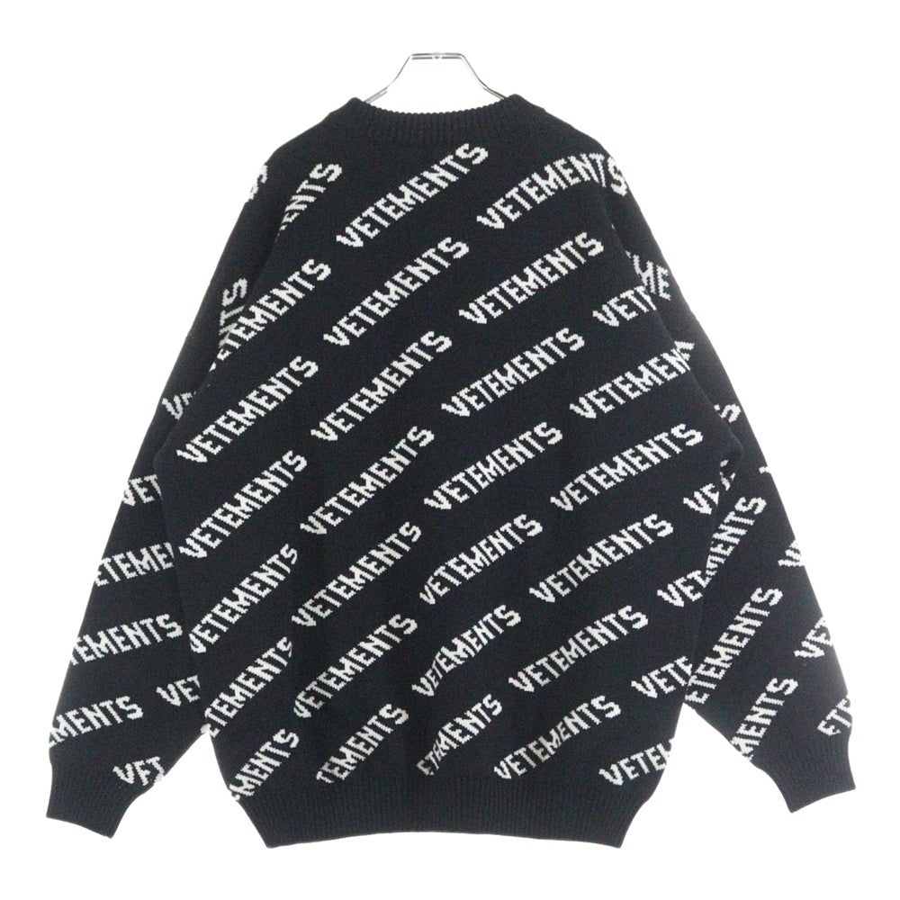 VETEMENTS(ヴェトモン) ロゴ総柄ニット ジャガード セーター ブラック UE54KN220X