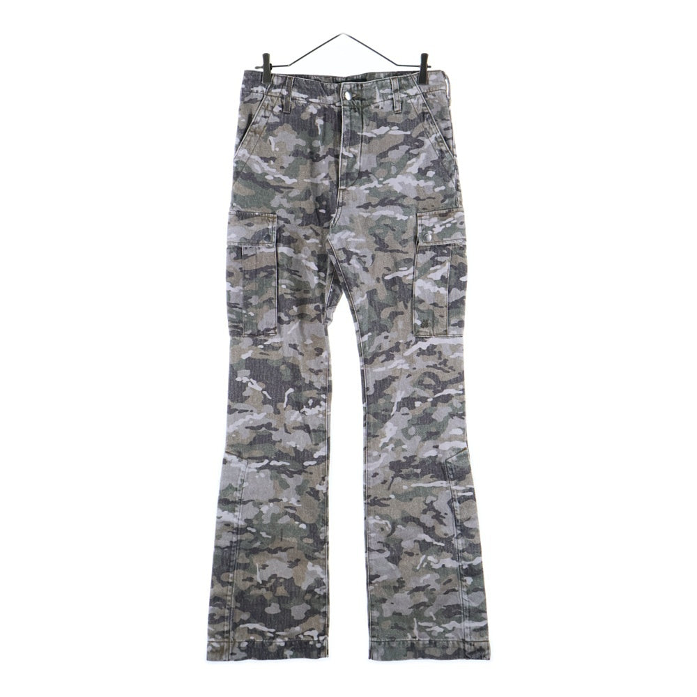 AMIRI(アミリ) M65 CARGO KICK FLARE カモフラ ロゴプレート付き フレアカーゴパンツ トラウザー マルチ