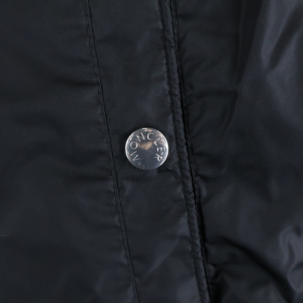 MONCLER(モンクレール) 22SS GRIMPEURS GIUBBOTTO E10914103605 フード付き ナイロンジャケット ブラック