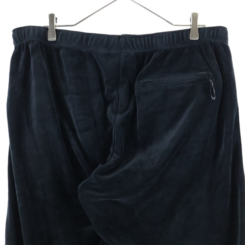 SUPREME(シュプリーム) 22AW Studded Velour Track Pant スタッズ ベロアトラックパンツ ブラック