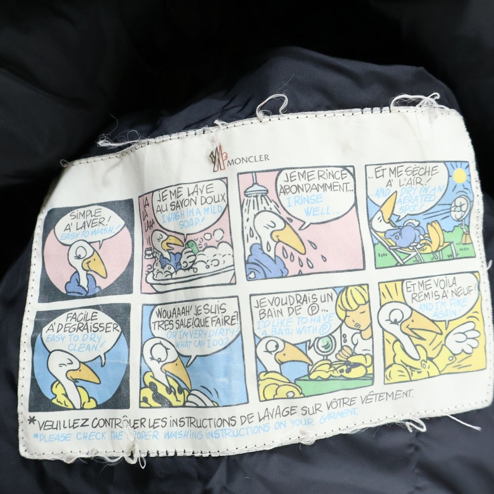 MONCLER(モンクレール) CHARPAL GIUBBOTTO 420934937205 54155 ナイロン ジップアップダウンコート ブラック