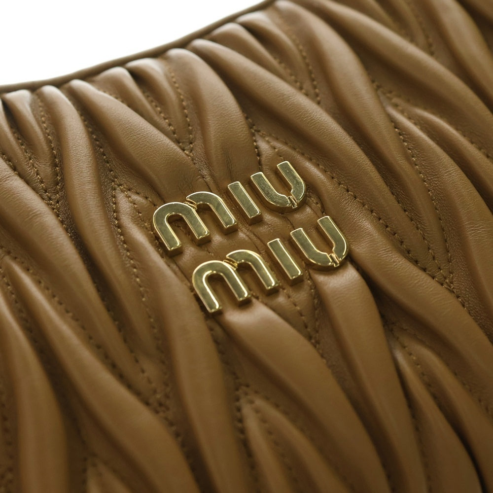 miumiu(ミュウミュウ) ワンダーマテラッセ ホーボーバッグ 2WAY ロゴレザーハンドバッグ ショルダーバッグ ブラウン レディース