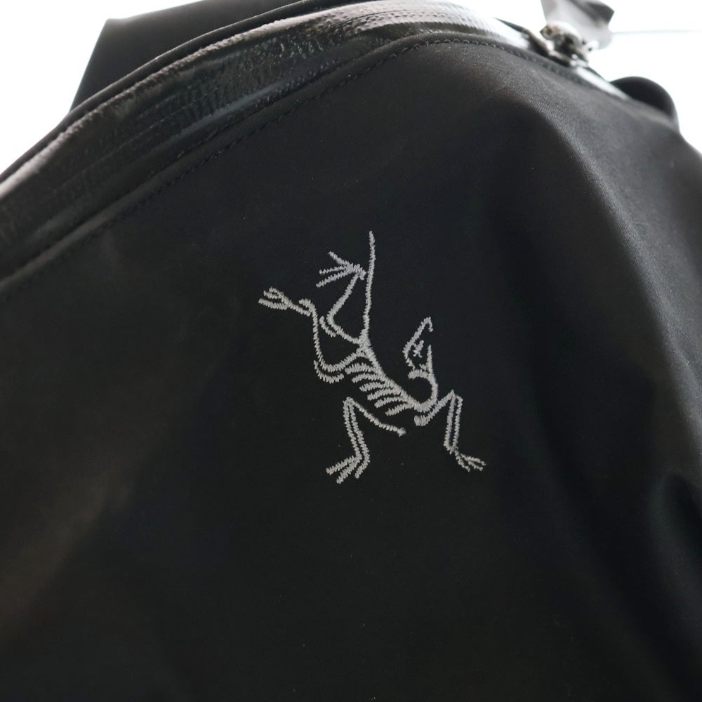 ARC'TERYX(アークテリクス) Arro 16 アロー バックパック ブラック/カーキ 24018