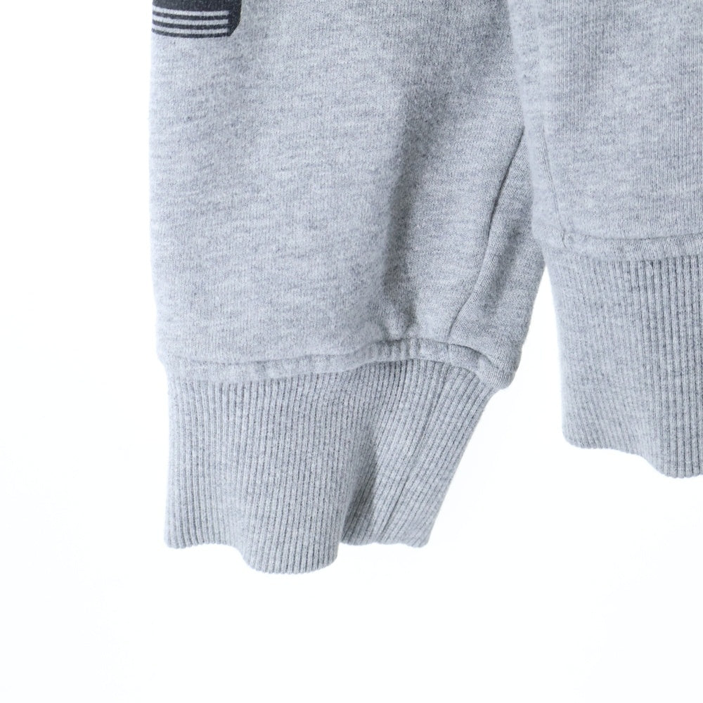 MOOSE KNUCKLES(ムースナックルズ) ロゴプリントクルーネックスウェットトレーナー グレー