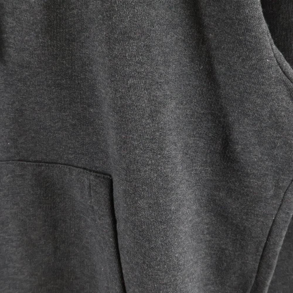 LOUIS VUITTON(ルイヴィトン) 24SS ロゴプリント プルオーバパーカー グレー RM241MQ UYR HQY47W